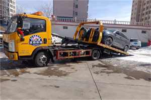 甘州区救援拖车费用怎么算